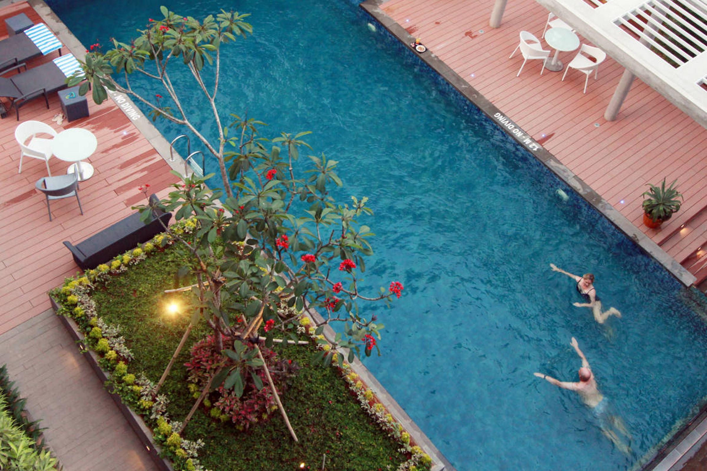 Ra Premiere Simatupang Cilandak (Jakarta) Exterior foto